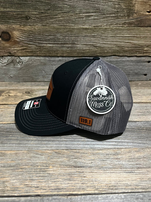 Cessna 172 Leather Patch Hat with 119.1 side patch - Savannah Moss Co.